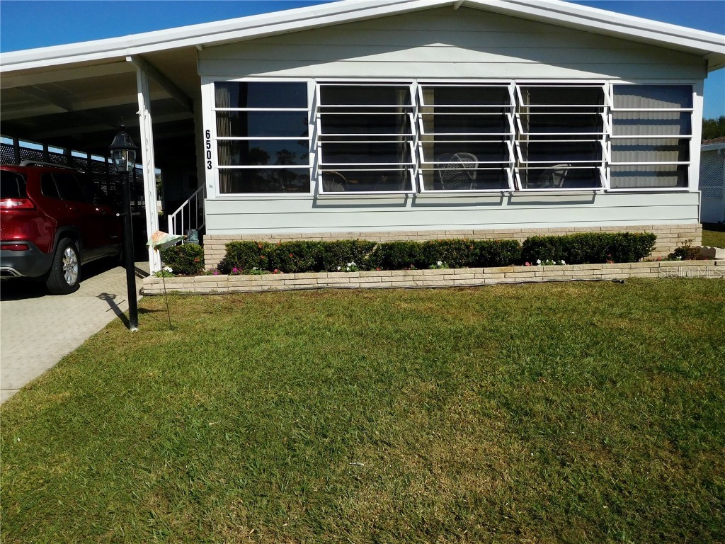 6503 Raintree Lane NE Winter Haven FL 33881 P4928054 image1