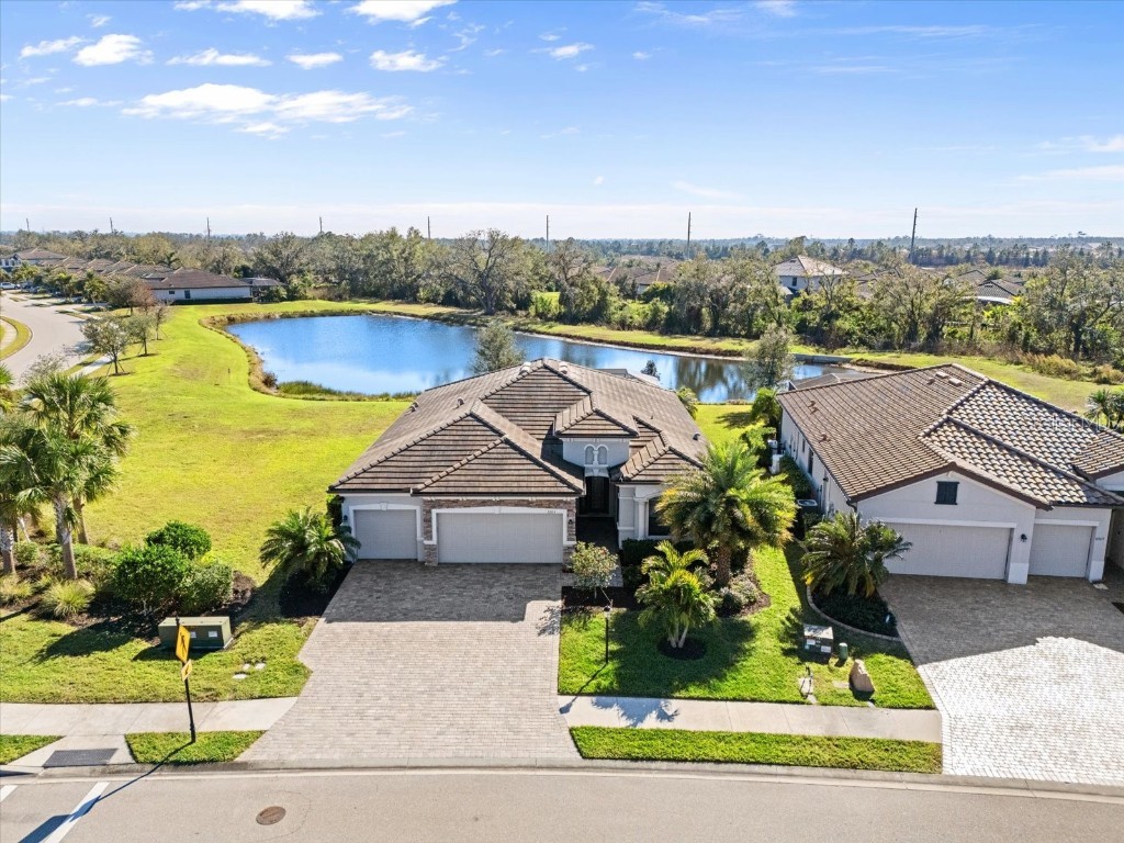 6503 Rosehill Farm Run Bradenton FL 34211 A4663761 image1