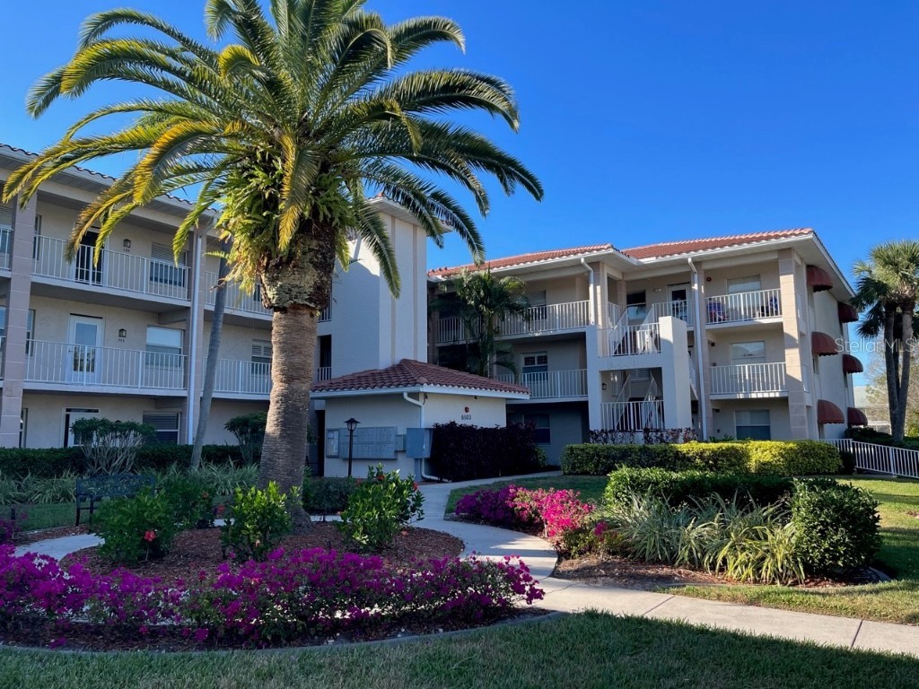 6503 Stone River Road #106 Bradenton FL 34203 A4565311 image1