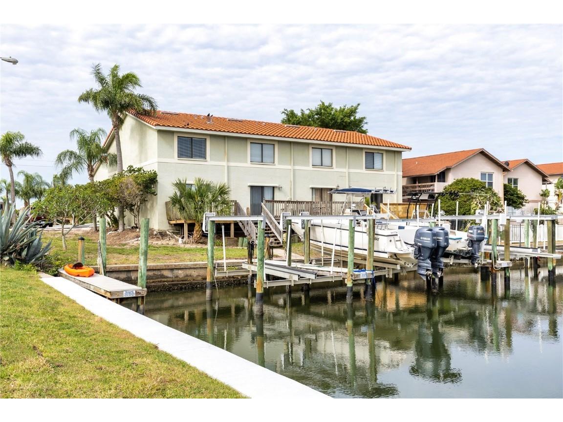 6504 Abaco Drive #101 Apollo Beach FL 33572 T3540375 image2