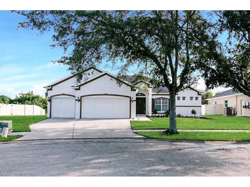 6504 Carrington Sky Drive Apollo Beach FL 33572 T3477613 image1