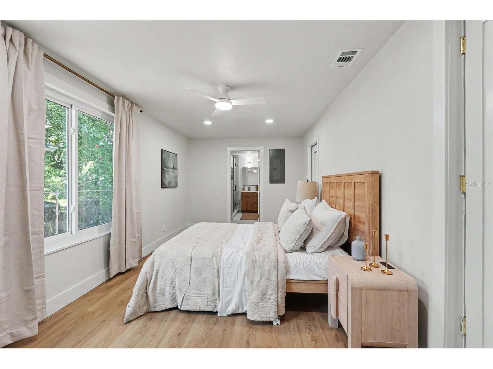 6504 N 20th Street Tampa FL 33610 TB8525442 image20