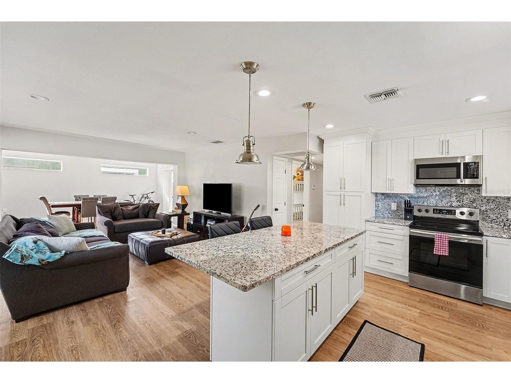 6504 N 21st Street Tampa FL 33610 TB8457066 image6