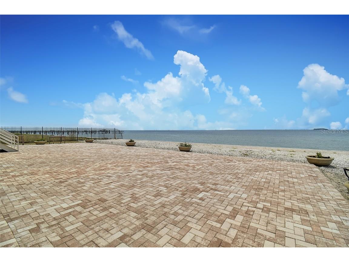 6504 Surfside Boulevard 8, Apollo Beach, FL, 33572 MLS T3532364