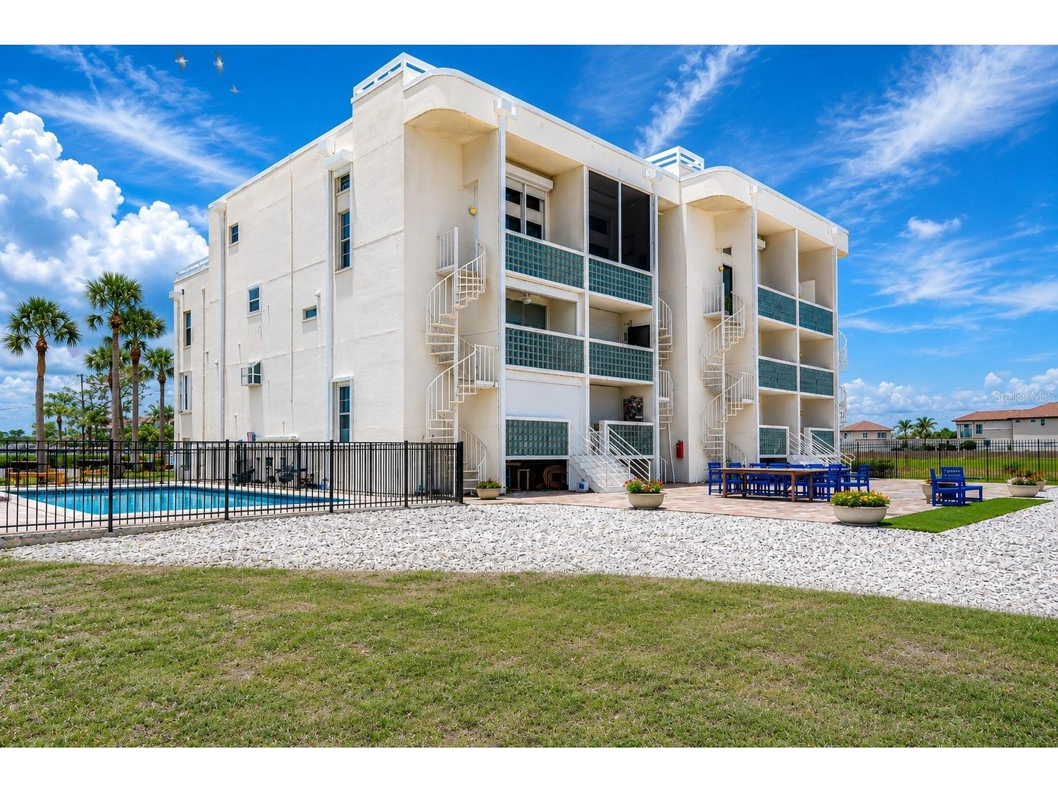 6504 Surfside Boulevard #8 Apollo Beach FL 33572 - TAMPA BAY TB8523282 image37