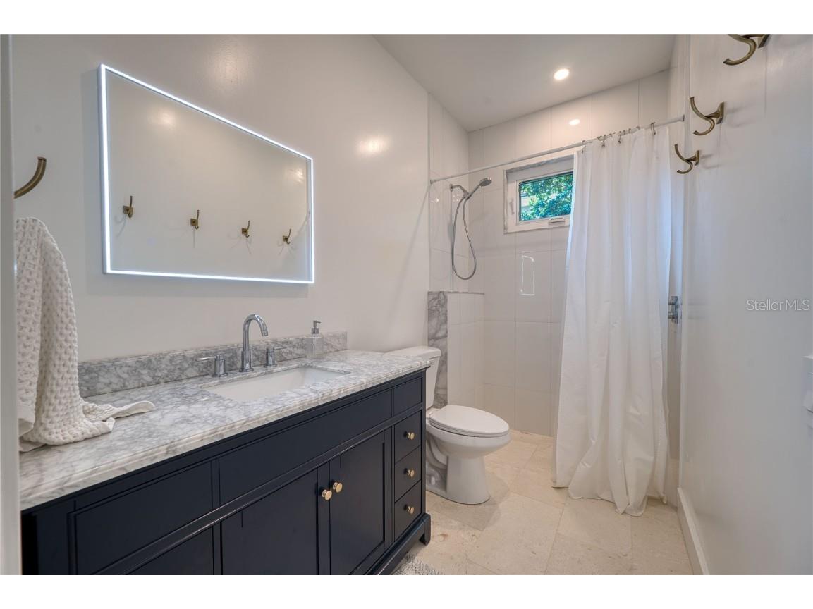 6504 Virginia Crossing University Park FL 34201 O6347702 image40