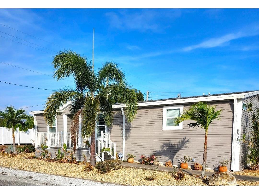6505 Arizona Street Bradenton FL 34207 - SARASOTA BAY A4673969 image2