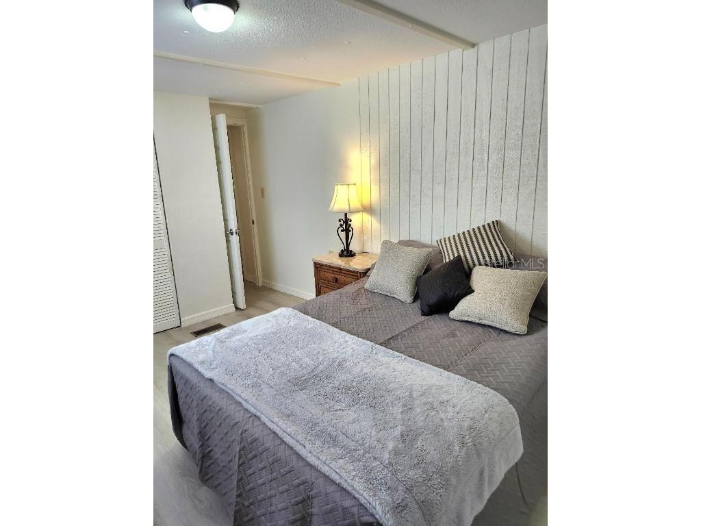 6505 Kansas Street Bradenton FL 34207 - SARASOTA BAY A4670016 image17