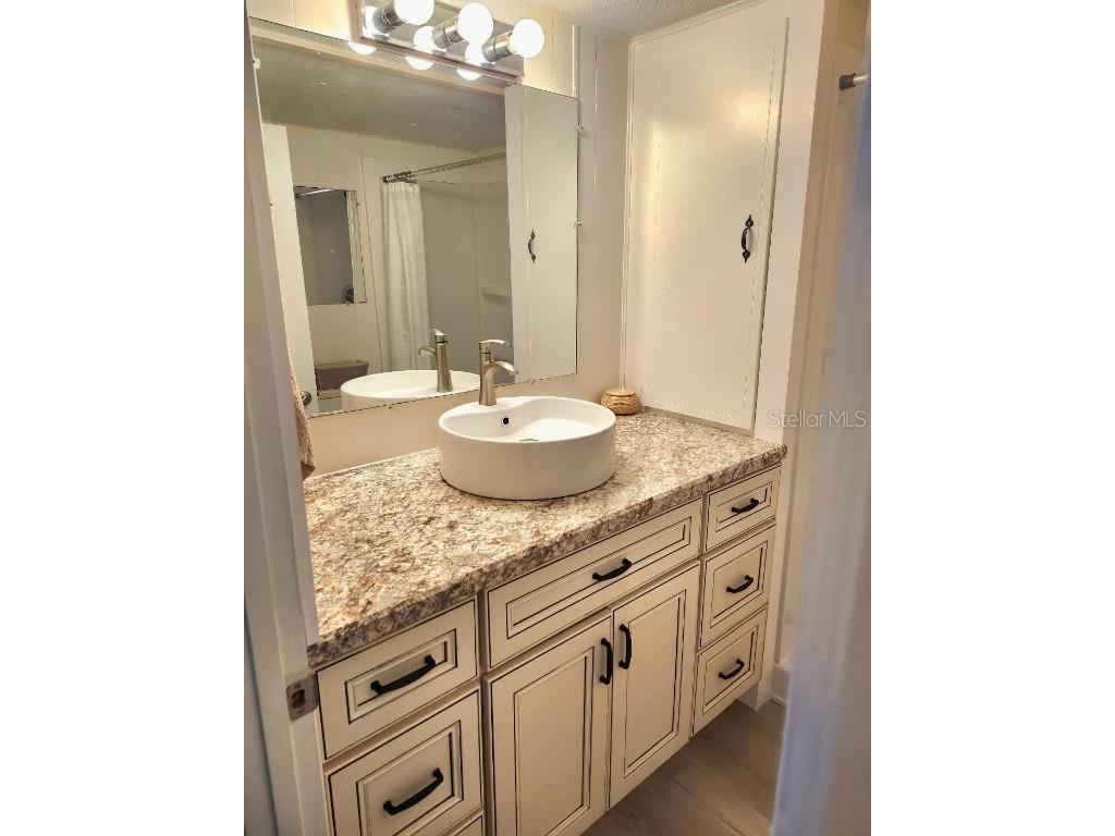 6505 Kansas Street Bradenton FL 34207 - SARASOTA BAY A4670016 image21