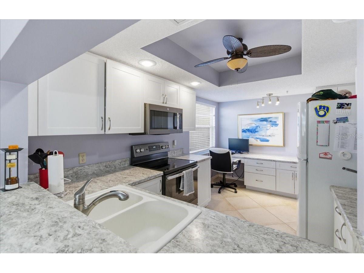 6505 Stone River Road #103 Bradenton FL 34203 A4682179 image10