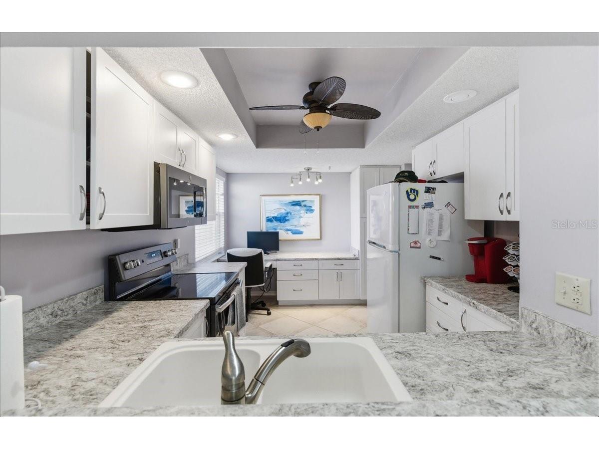 6505 Stone River Road #103 Bradenton FL 34203 A4682179 image14