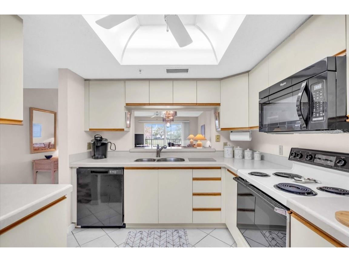 6505 Stone River Road #202 Bradenton FL 34203 A4634631 image10