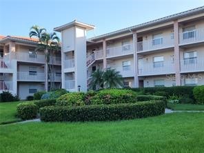 6505 Stone River Road #203 Bradenton FL 34203 A4638945 image1