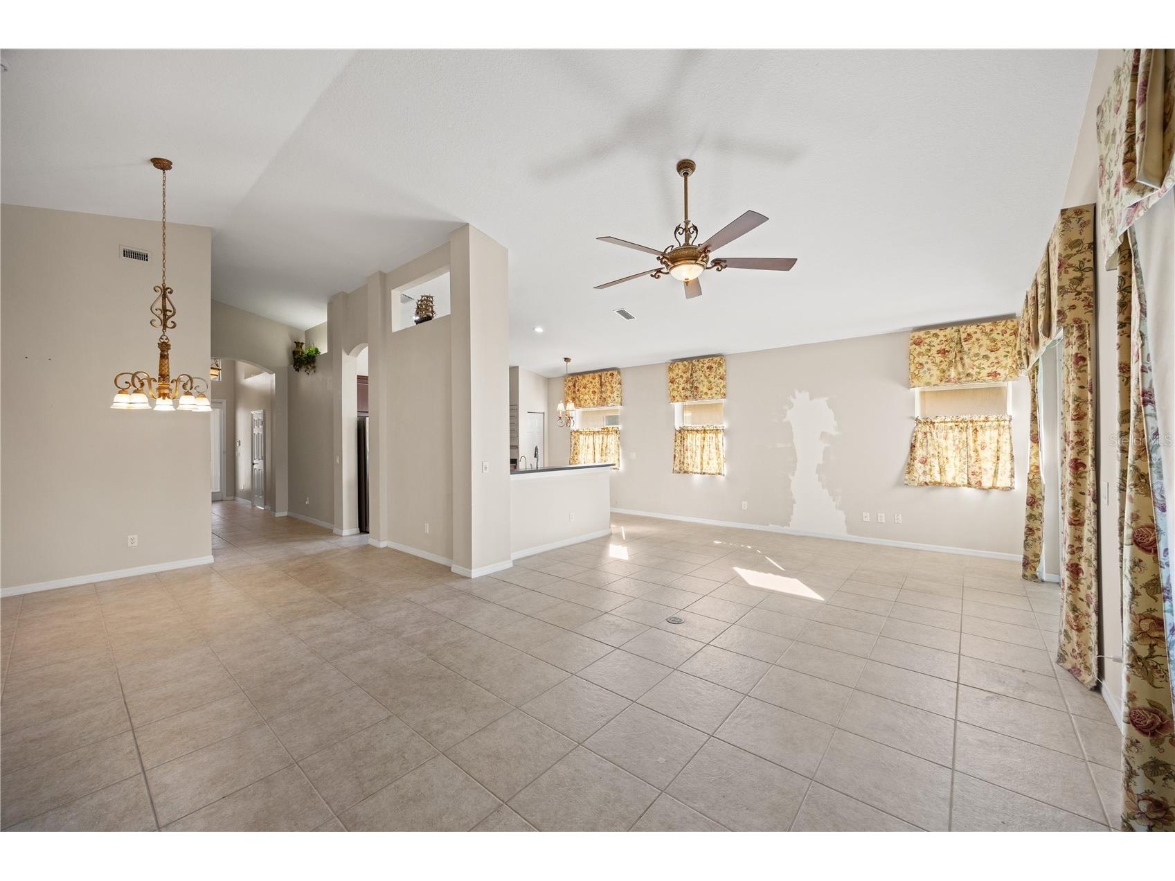 6506 42nd Street E Sarasota FL 34243 A4673884 image12