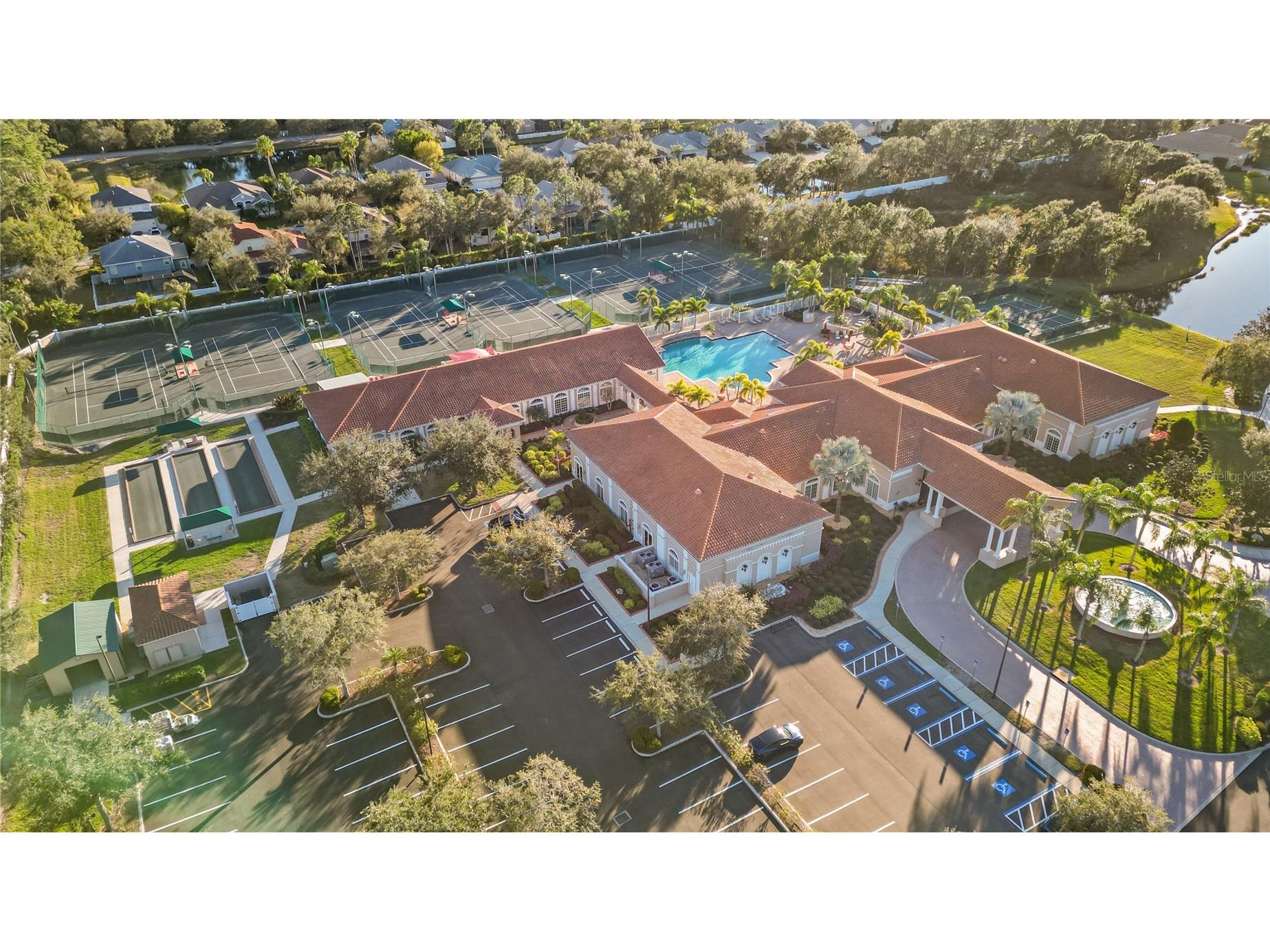 6506 42nd Street E Sarasota FL 34243 A4673884 image39