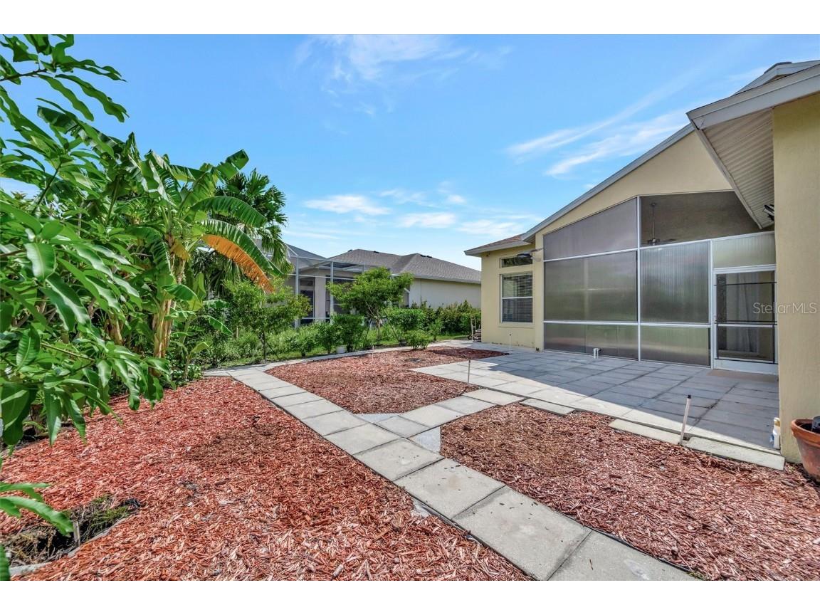 6507 37th Street E Sarasota FL 34243 A4665985 image20
