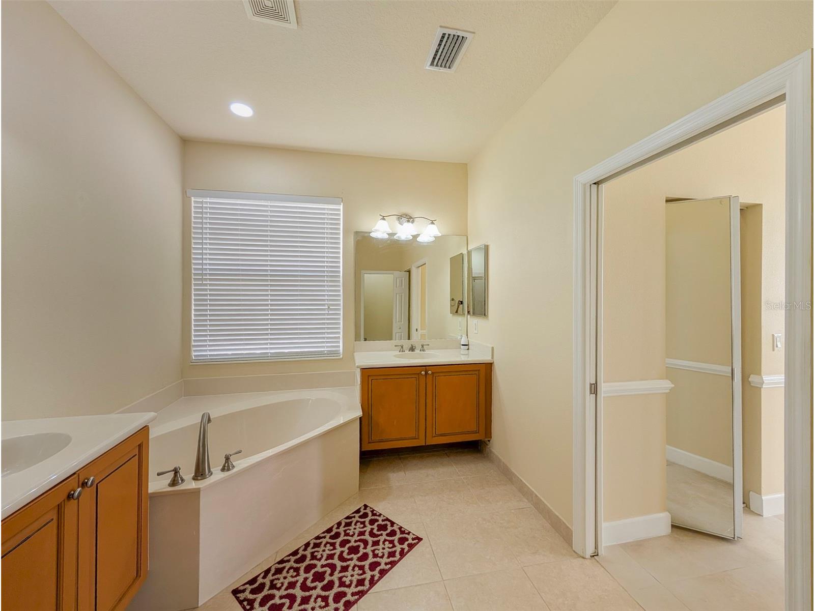 6507 37th Street E Sarasota FL 34243 A4687469 image17