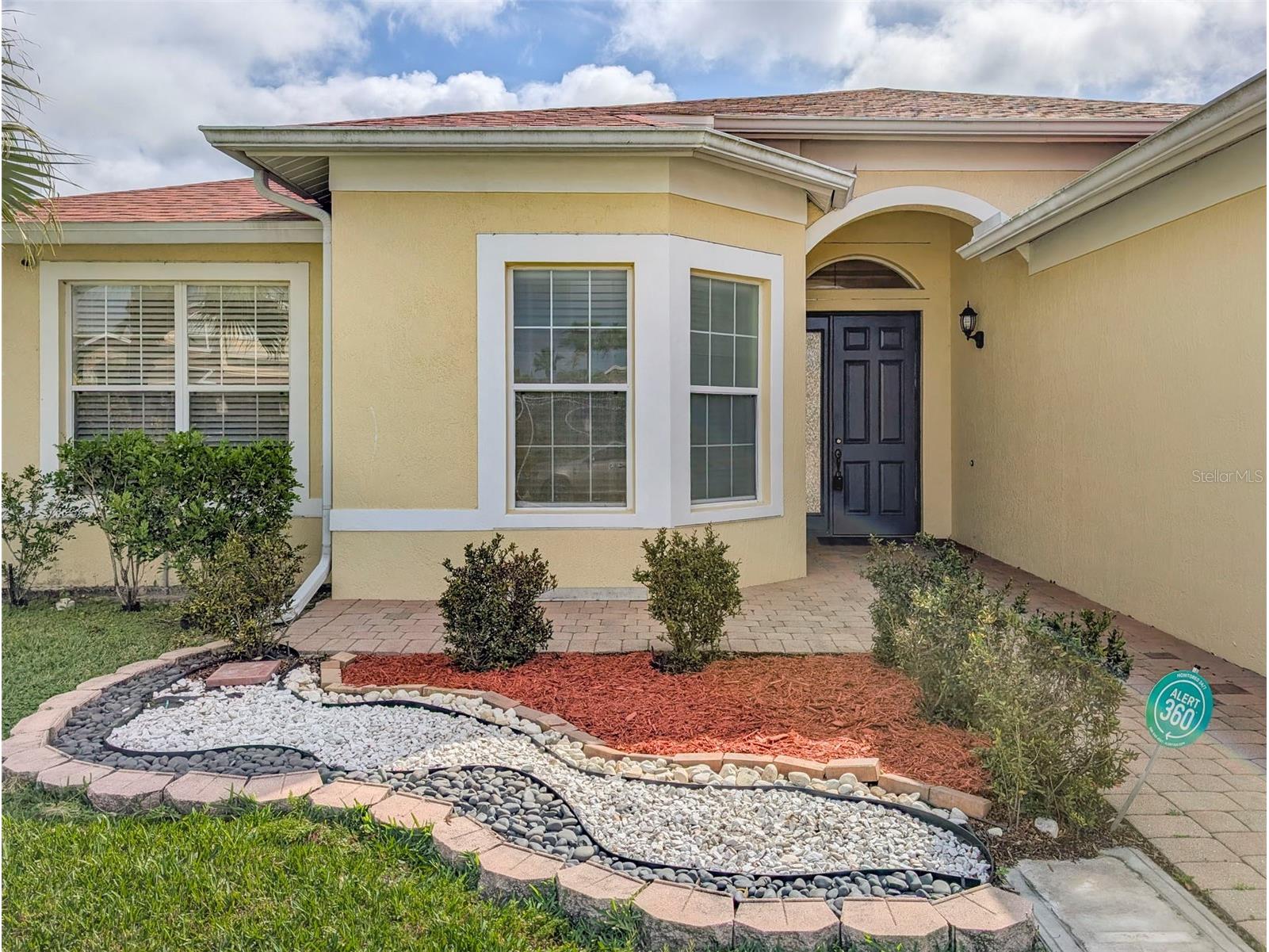 6507 37th Street E Sarasota FL 34243 A4687469 image2