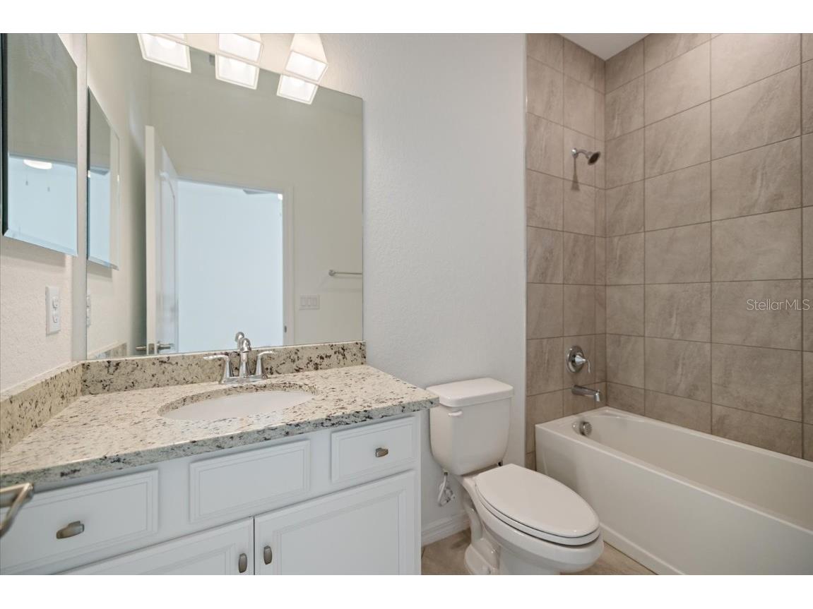 6507 Clairborne Lane Bradenton FL 34211 A4669860 image17