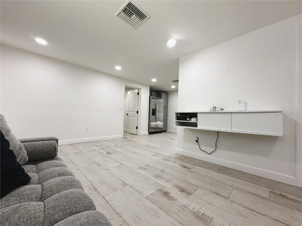 6507 Elliot Drive Tampa FL 33615 TB8442602 image10