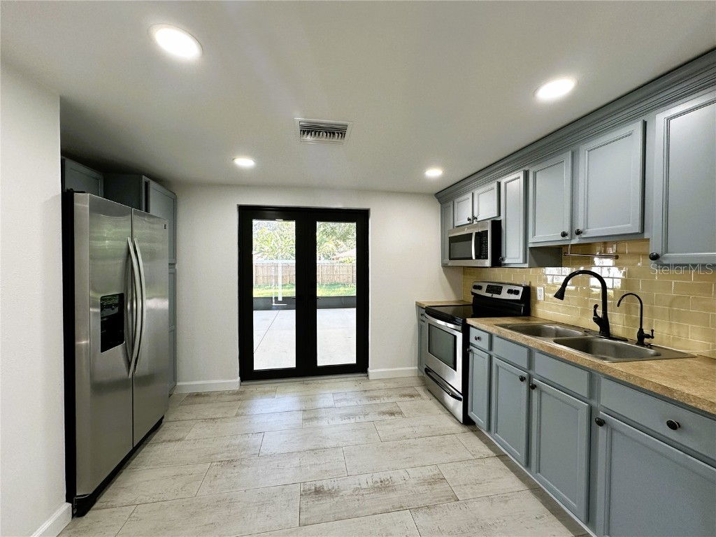 6507 Elliot Drive Tampa FL 33615 TB8442602 image11