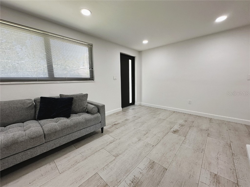 6507 Elliot Drive Tampa FL 33615 TB8442602 image9