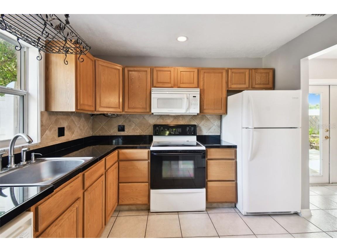 6507 Los Altos Way Tampa FL 33634 TB8448158 image18