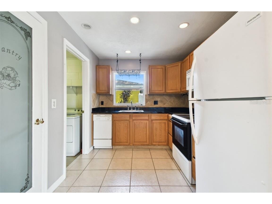 6507 Los Altos Way Tampa FL 33634 TB8448158 image20