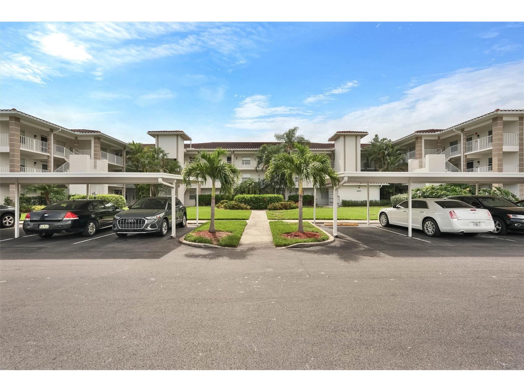 6507 Stone River Road #102 Bradenton FL 34203 A4695657 image1