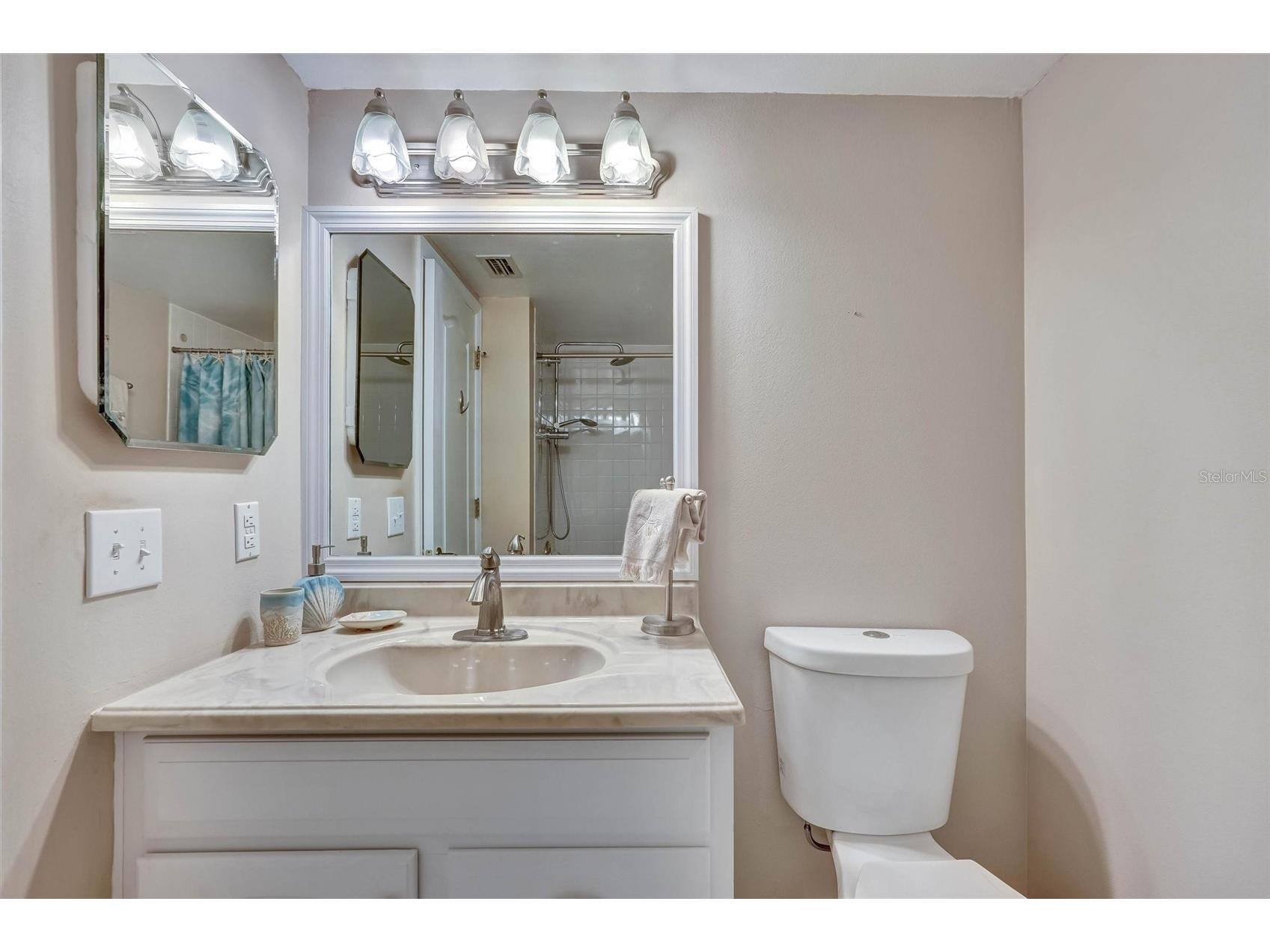 6507 Stone River Road #102 Bradenton FL 34203 A4695657 image21
