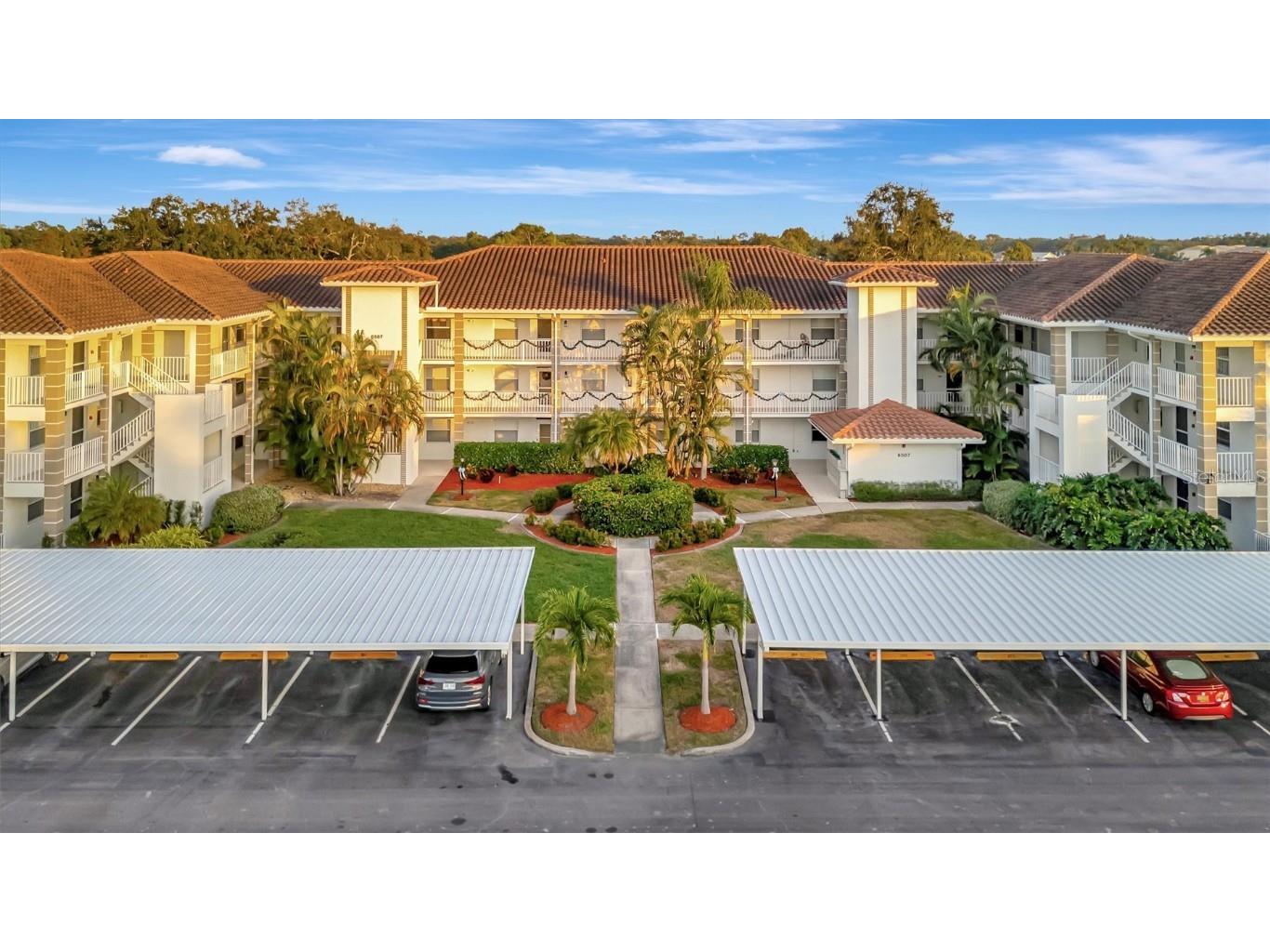 6507 Stone River Road #105 Bradenton FL 34203 A4674475 image1