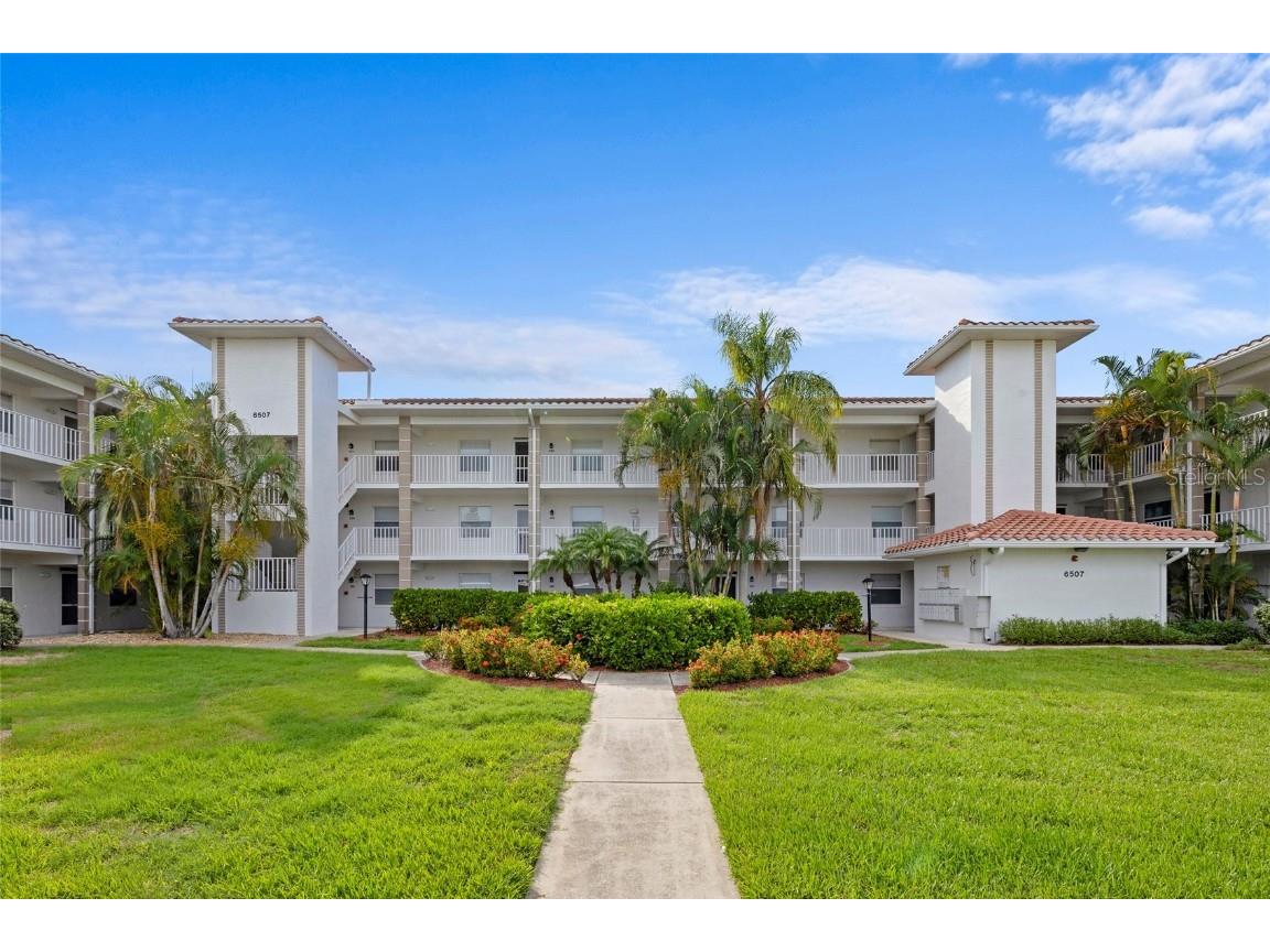 6507 Stone River Road #304 Bradenton FL 34203 A4655518 image2