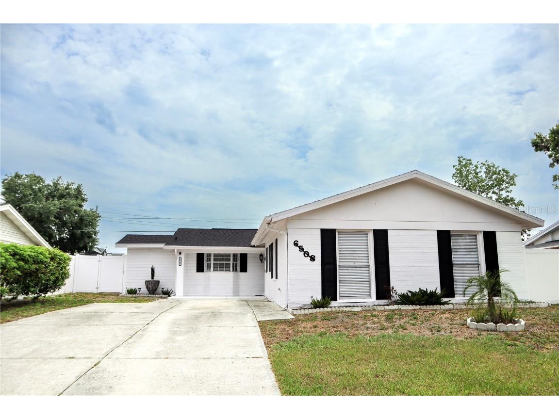6508 Lenore Drive Tampa FL 33634 TB8421781 image1