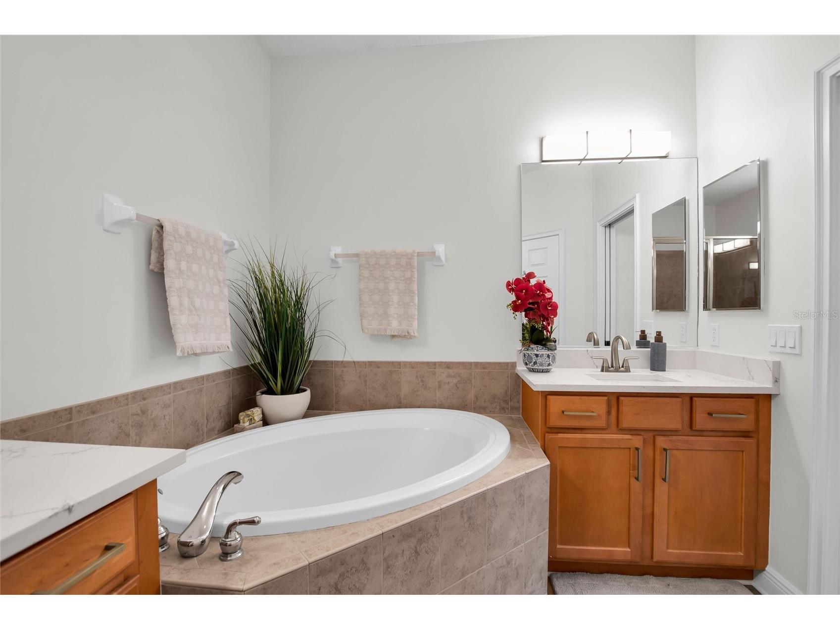 6508 Moorings Point Circle #201 Lakewood Ranch FL 34202 - LAKE UIHLEIN A4683844 image24
