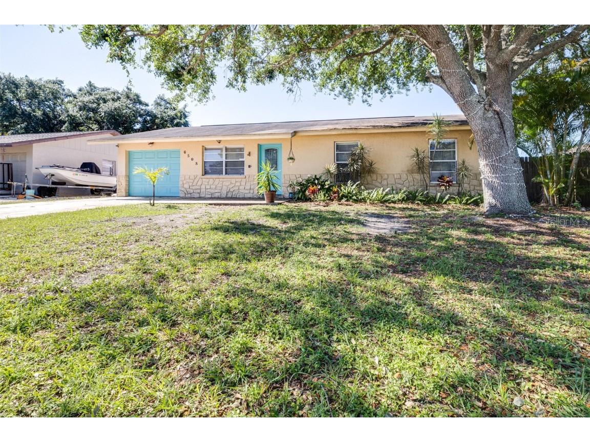 6508 NE 4th Ave Bradenton FL 34208 T3517640 image1