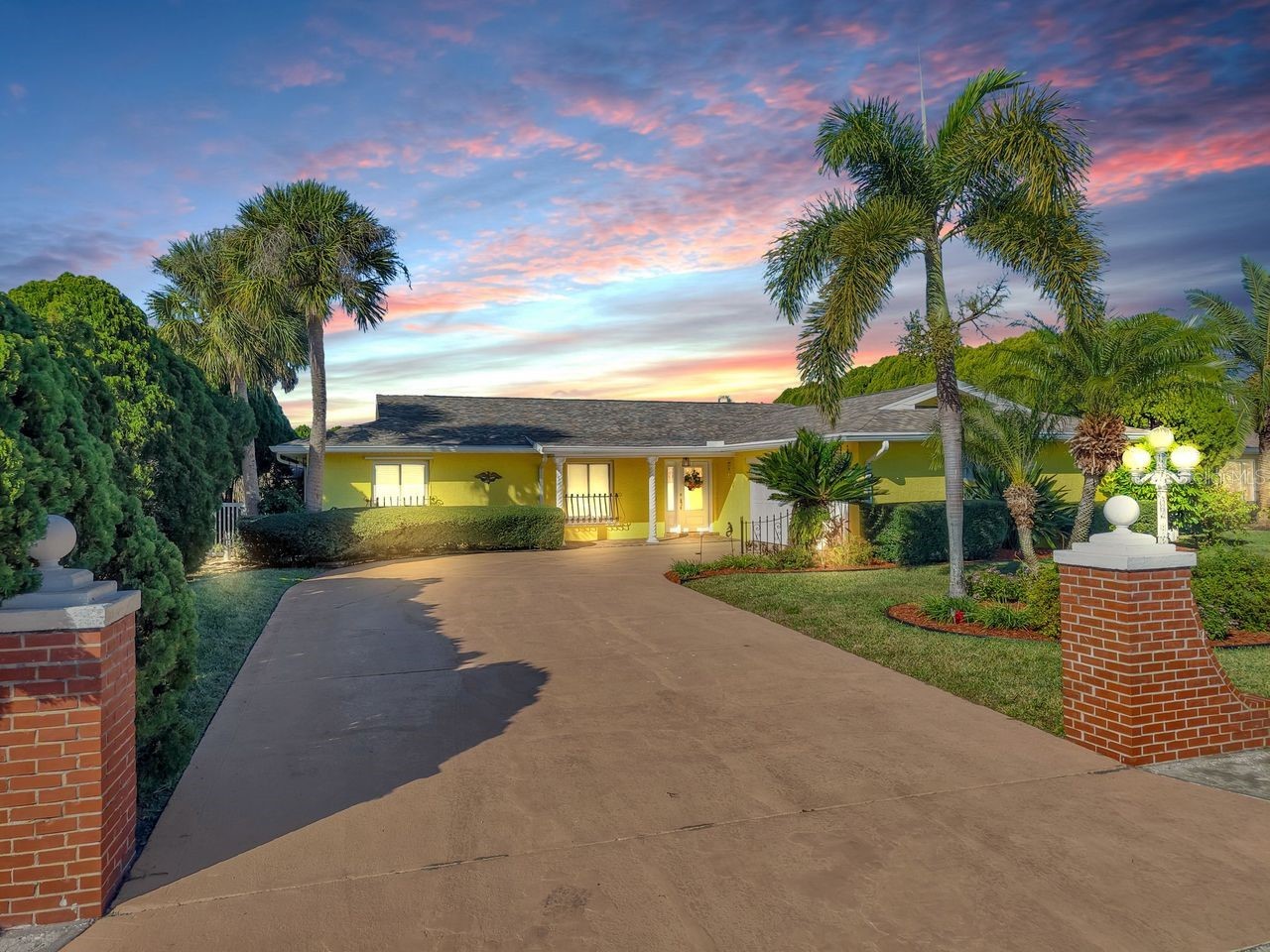 6508 Solitaire Palm Way Apollo Beach FL 33572 TB8462860 image1