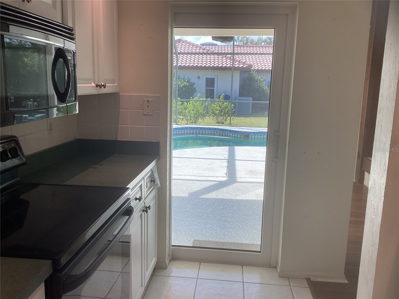6508 Waterford Circle Sarasota FL 34238 A4690255 image12
