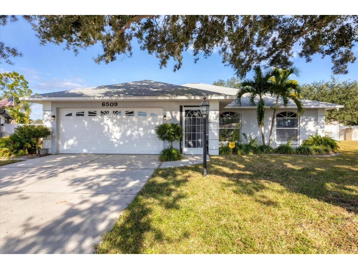 6509 68th Street E Bradenton FL 34203 A4671308 image1