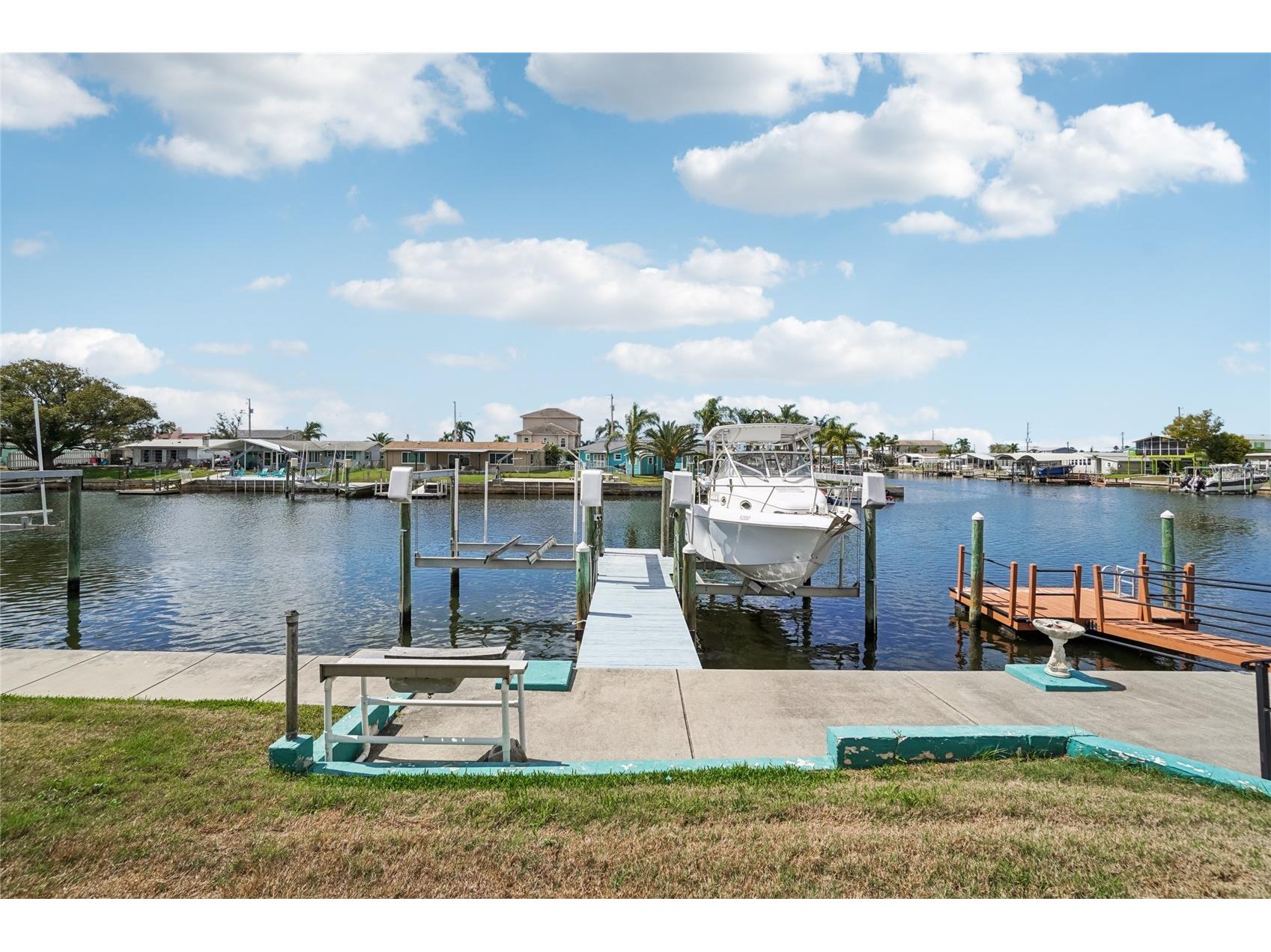 6509 Nautical Isle Hudson FL 34667 TB8483493 image35