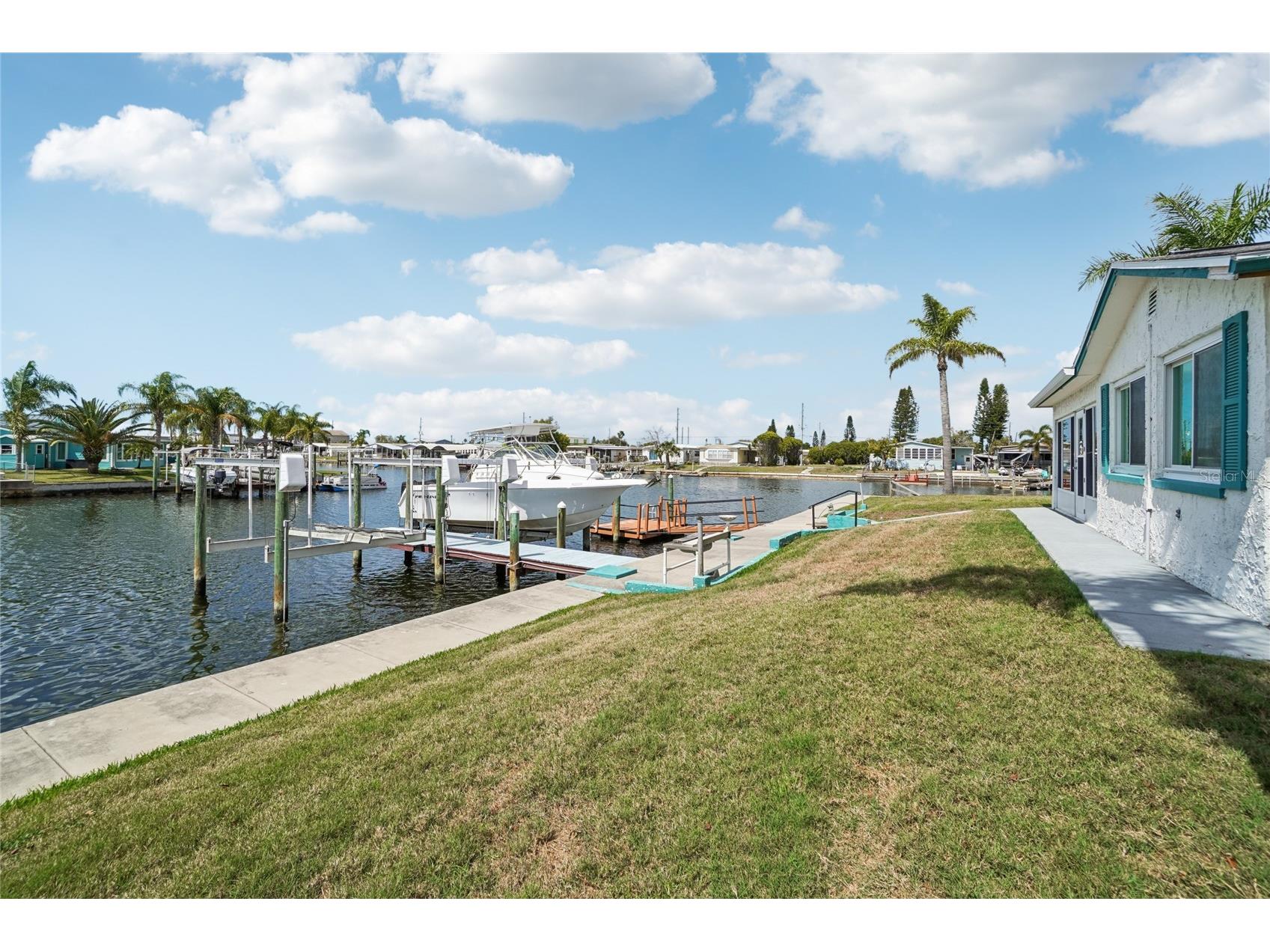 6509 Nautical Isle Hudson FL 34667 TB8483493 image38