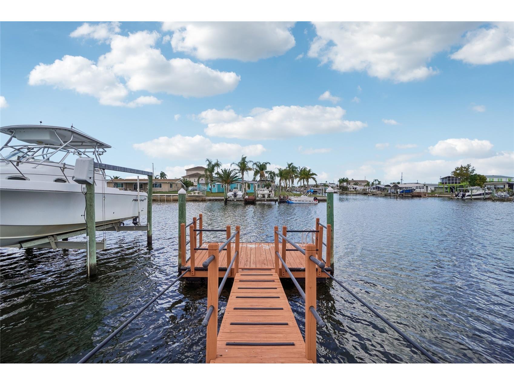 6509 Nautical Isle Hudson FL 34667 TB8483493 image40