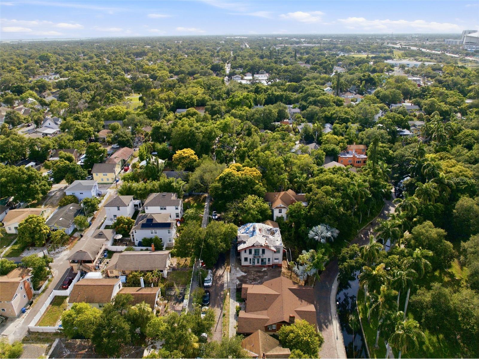651 10th Ave S Saint Petersburg FL 33701 TB8523393 image15