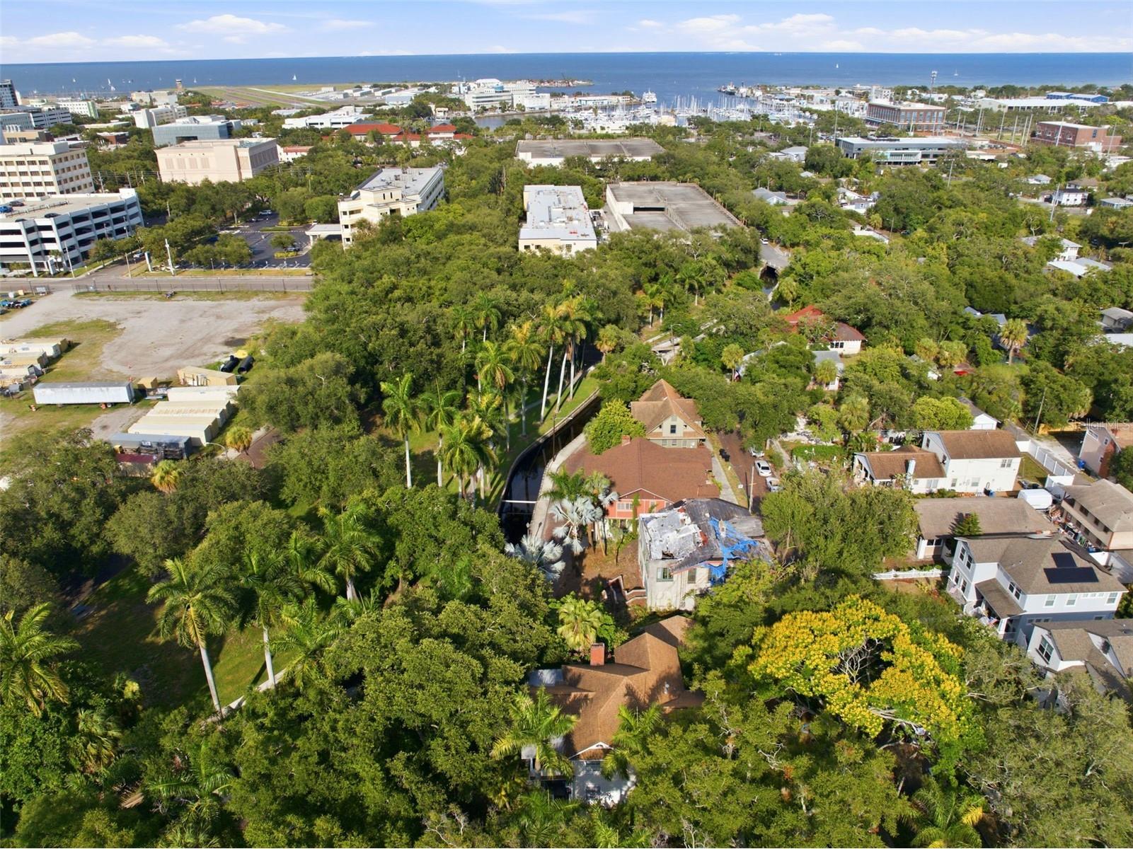 651 10th Ave S Saint Petersburg FL 33701 TB8523393 image17