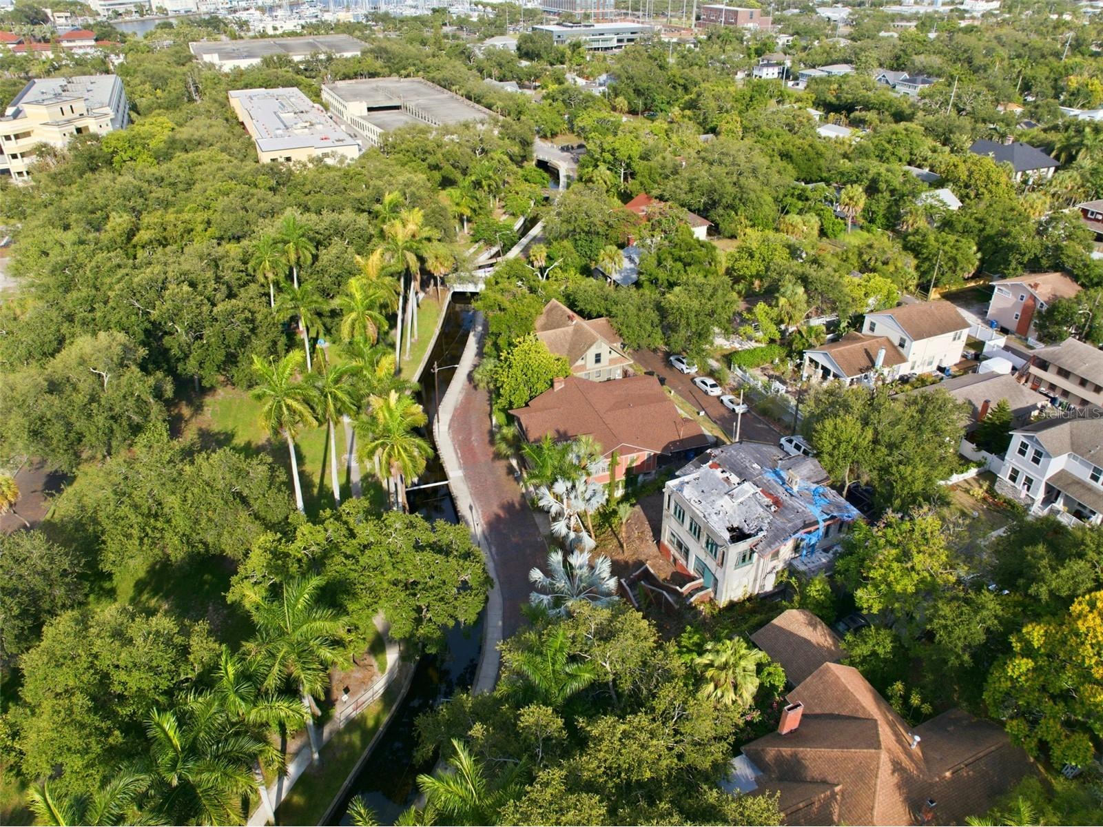 651 10th Ave S Saint Petersburg FL 33701 TB8523393 image3