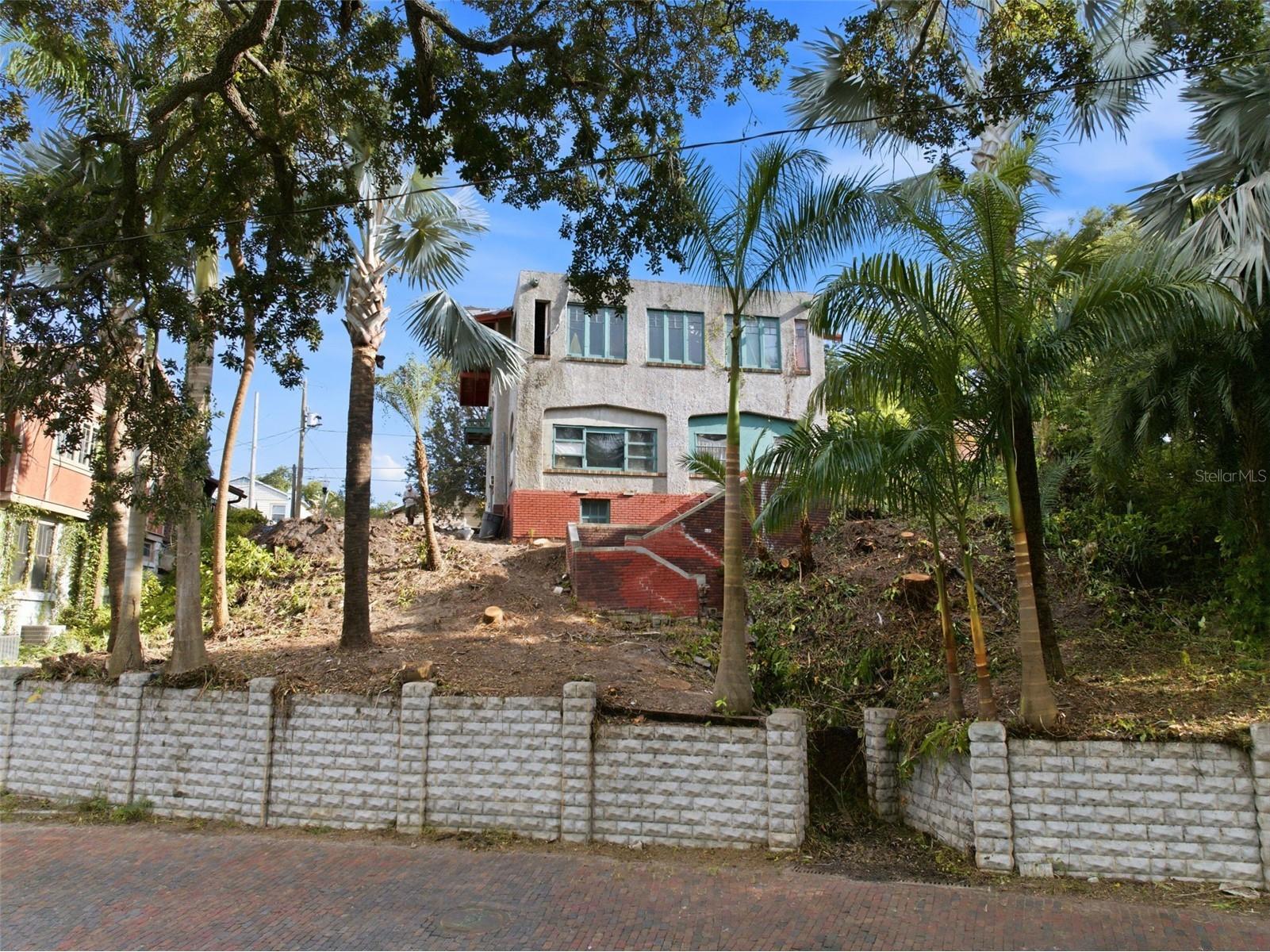 651 10th Ave S Saint Petersburg FL 33701 TB8523393 image8