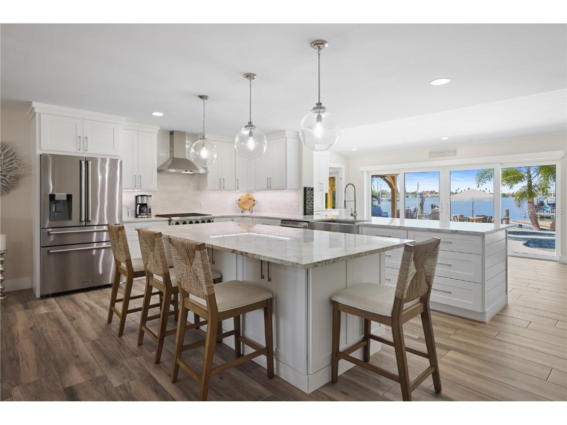 651 64th Avenue Saint Pete Beach FL 33706 TB8436130 image5