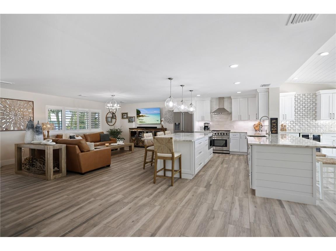 651 64th Avenue Saint Pete Beach FL 33706 TB8436130 image6