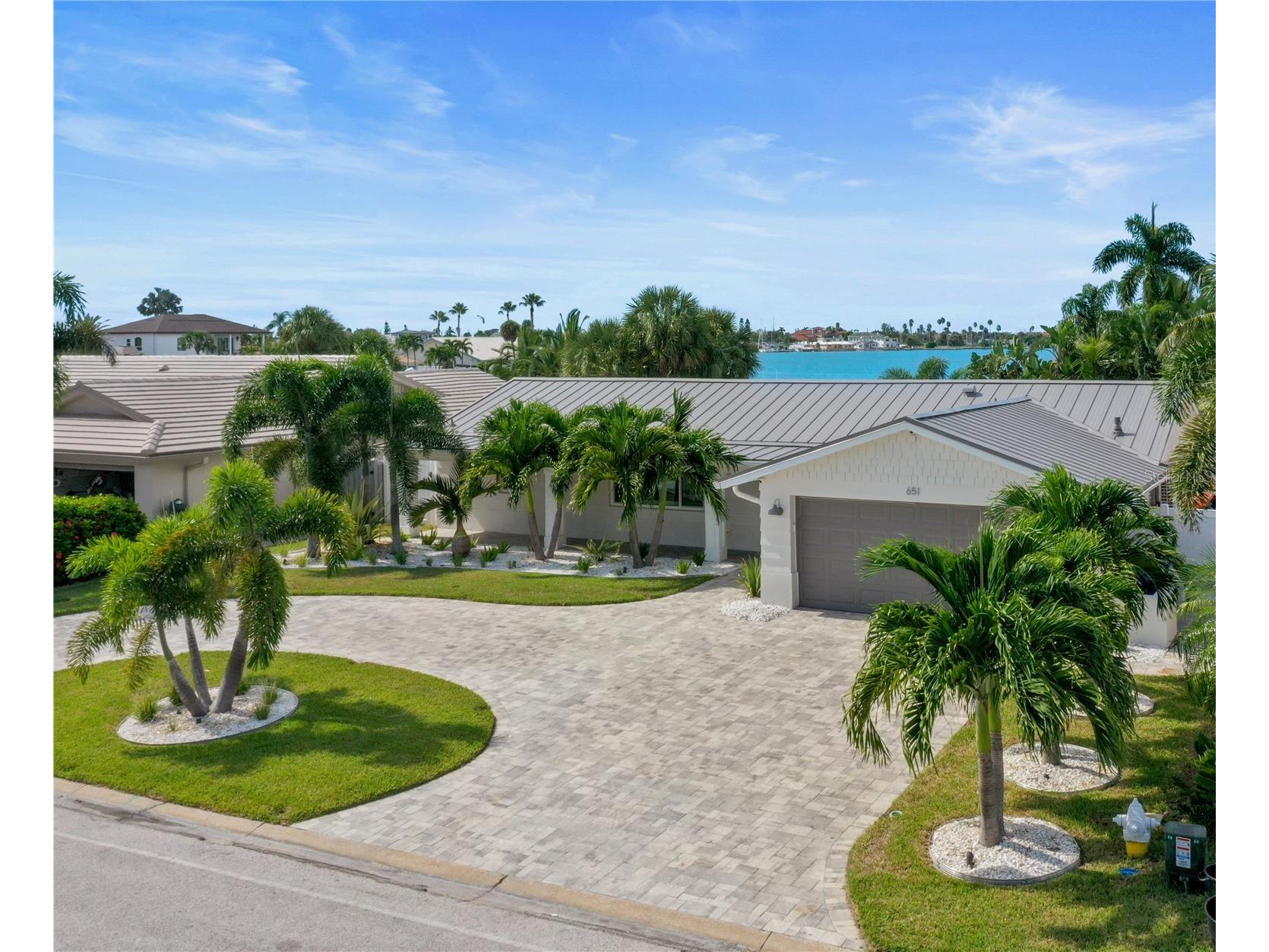 651 64th Avenue Saint Pete Beach FL 33706 TB8521840 image1