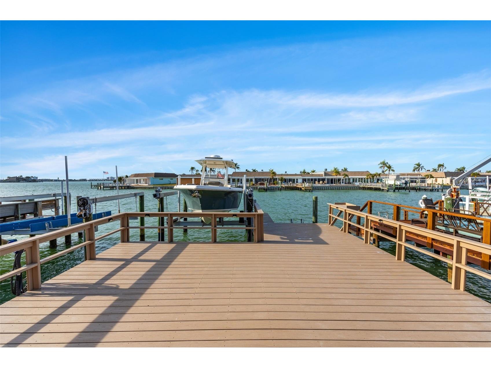 651 Boca Ciega Point Boulevard S Saint Petersburg FL 33708 - INTRACOASTAL TO GULF O6385415 image41
