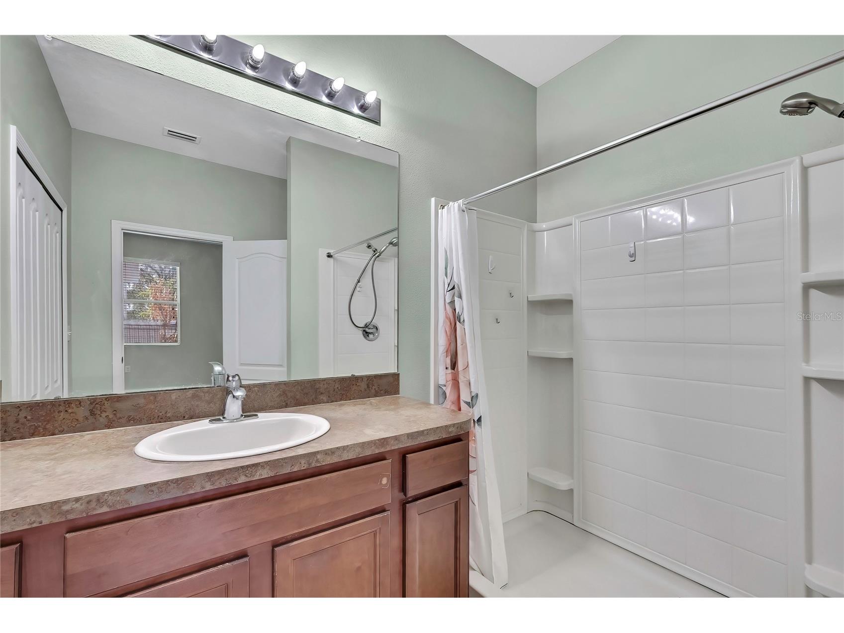 651 Breezeway Court Brandon FL 33511 TB8476483 image16